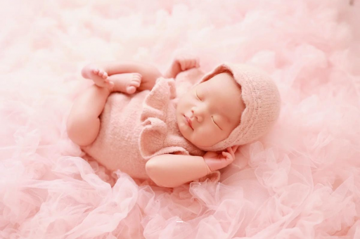 新疆宝宝几个月可以抬头 新疆宝宝几个月可以抬头